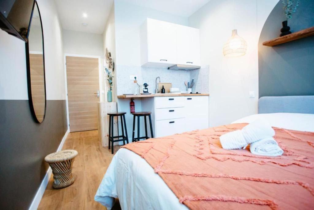 Sweet Love Room - Jacuzzi Privatif Montreuil  Eksteriør bilde